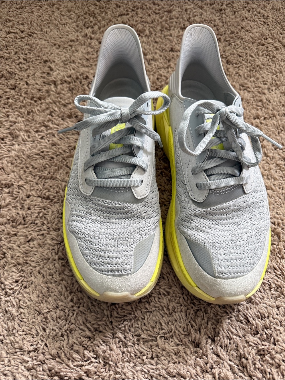 Clarks Light Gray Athletic Sneakers with Yellow Accents
